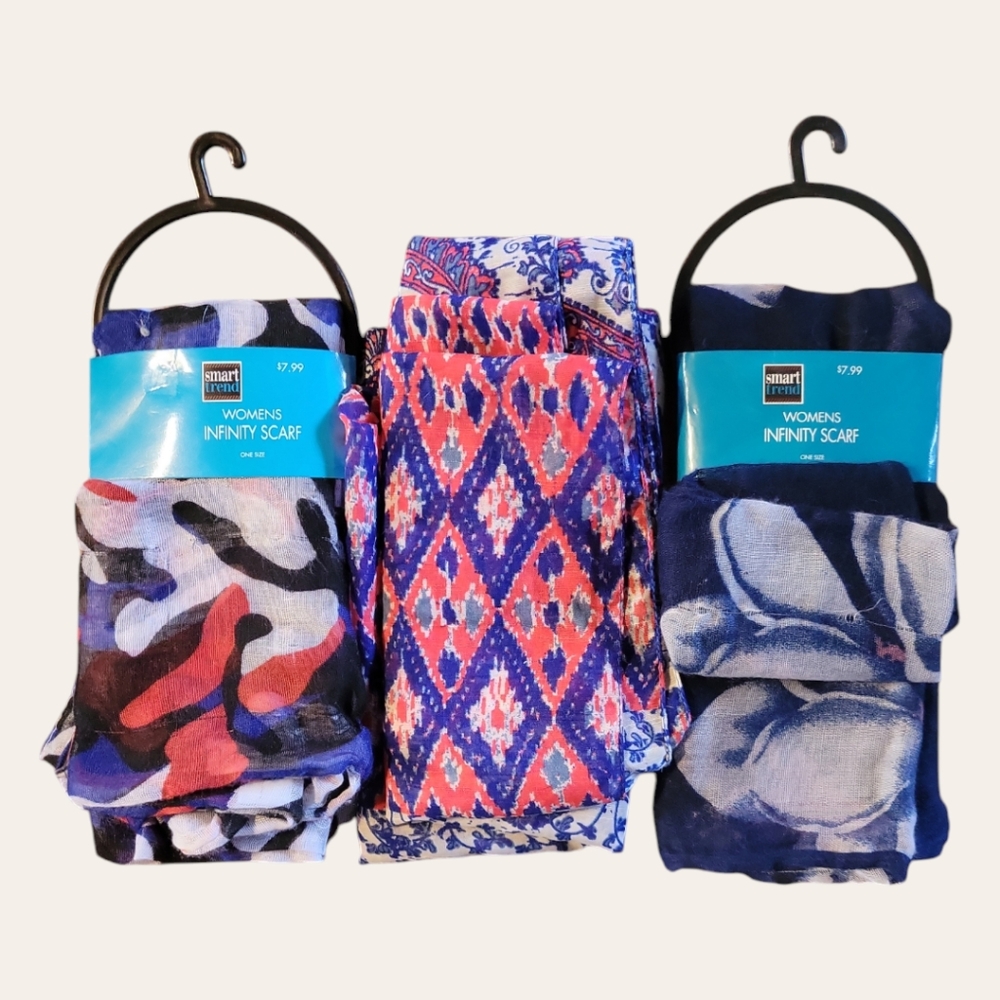 2 Smart Trend INFINITY SCARVES One Size Multi Colored Floral Geometrical 1 Scarf